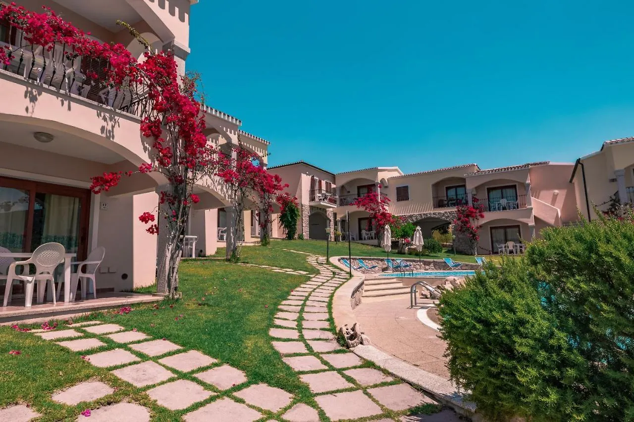 The Fantastic Residenza Badus-1 Bedroom Apartment Sleeps 4 -Seaview-No0814
