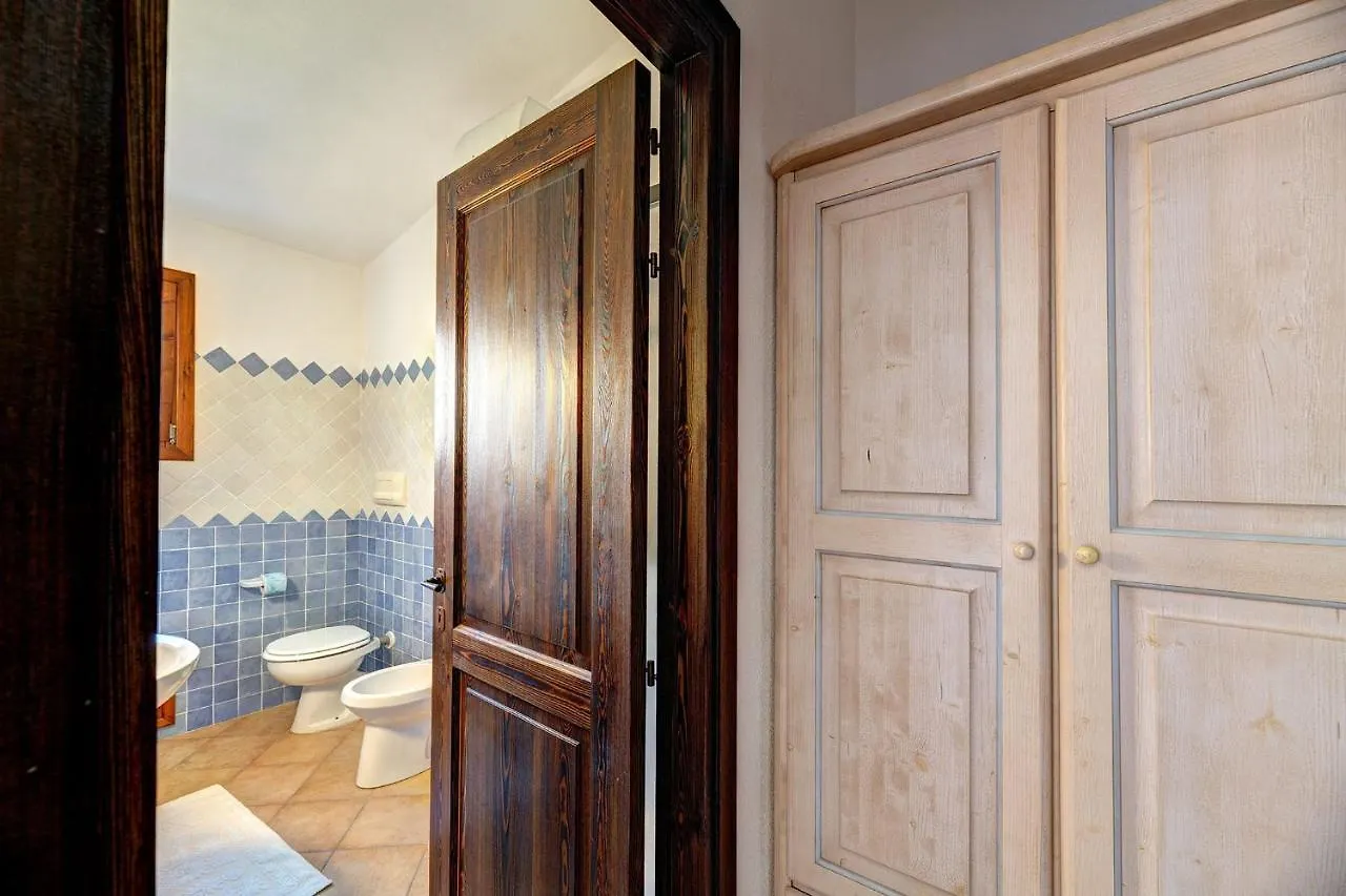 The Fantastic Residenza Badus-1 Bedroom Apartment Sleeps 4 -Seaview-No0814 Badesi