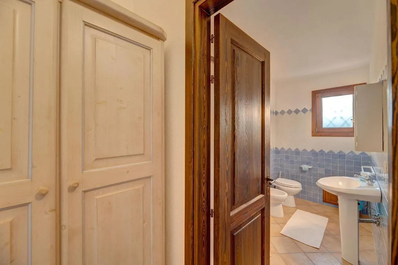 The Fantastic Residenza Badus-1 Bedroom Apartment Sleeps 4 -Seaview-No0814