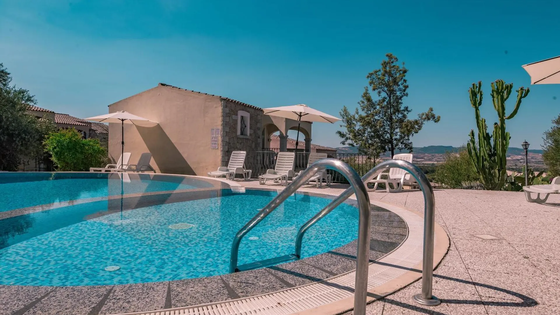 The Fantastic Residenza Badus-1 Bedroom Apartment Sleeps 4 -Seaview-No0814 Badesi