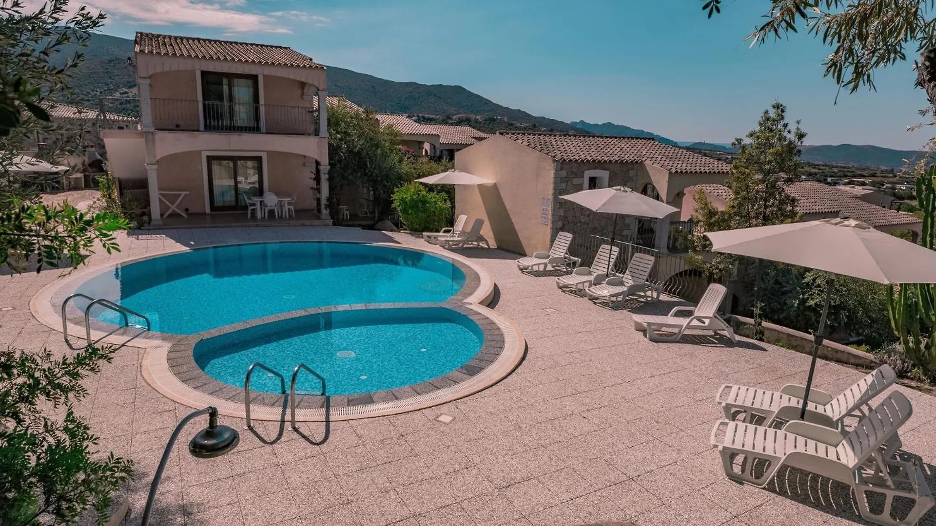 The Fantastic Residenza Badus-1 Bedroom Apartment Sleeps 4 -Seaview-No0814  Badesi